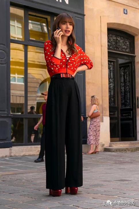 法国版小时代，狗*恋血**情刷新三观，女主的“法式”穿搭再次被吐槽