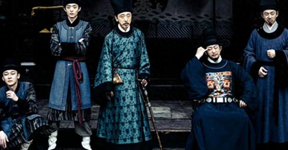 拥挤的城市下半夜疯狂的快班是怎样的存在为何敢把头儿叫到班早班