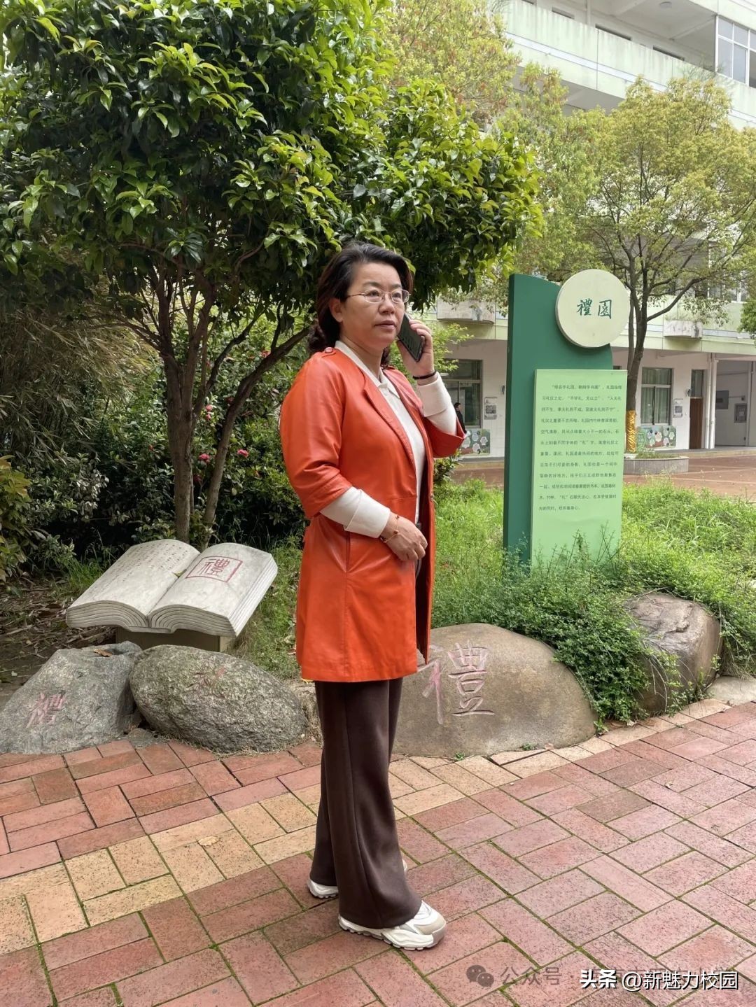 防暴演练呵护平安校园,防暴演练进校园筑起安全第一线