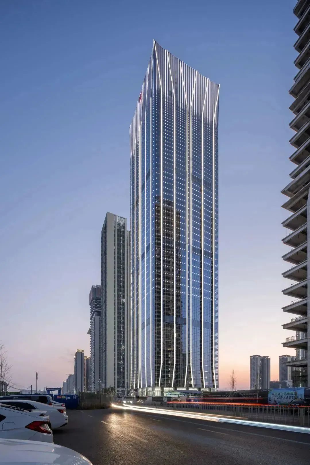 昆明中海国际中心：乘势腾飞的春城之翼