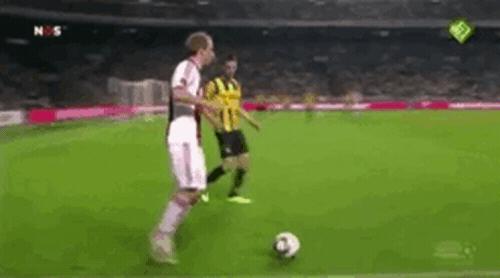 在手机天猫臻品馆，解锁“看球”新姿势