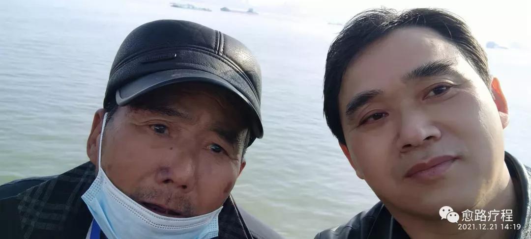 生活散记｜陪老父坐游轮指点无为人的江山：大江两岸都有我的房子