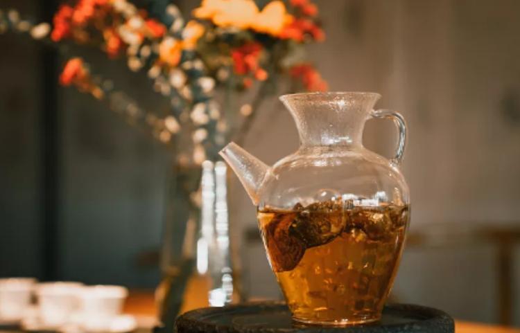 饭后一杯茶养生又养胃,饭后茶饮推荐喝什么茶