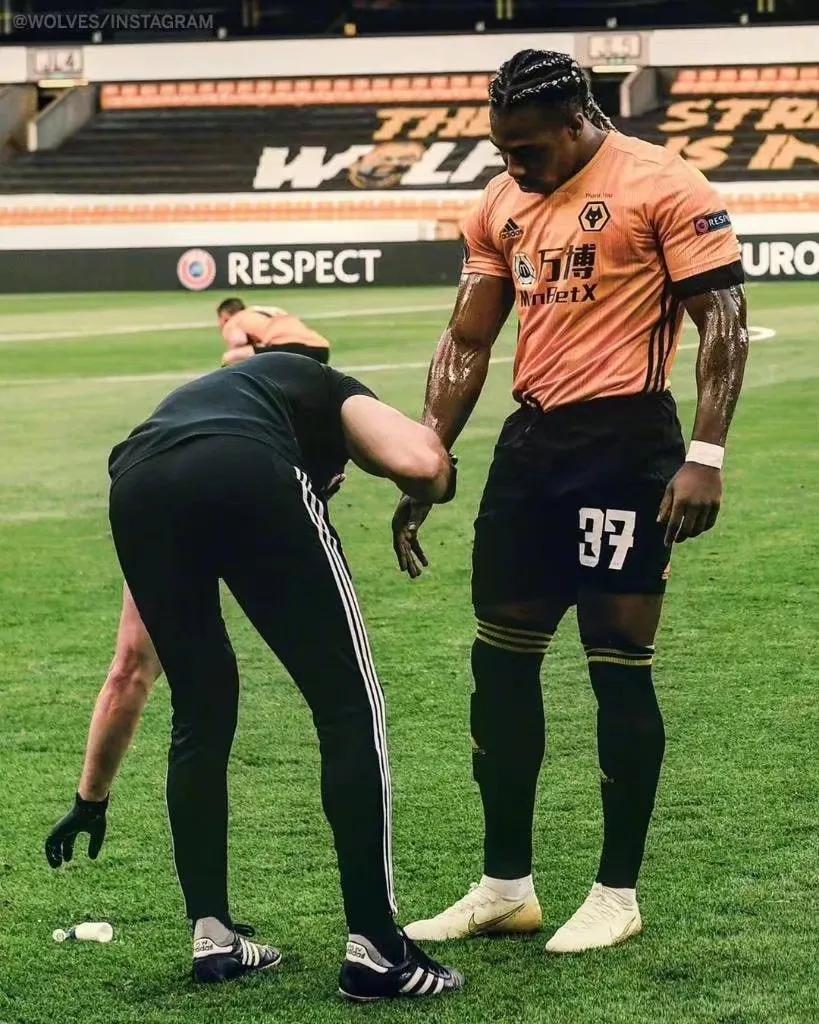 校园足球如何踢好,校园足球前锋踢法