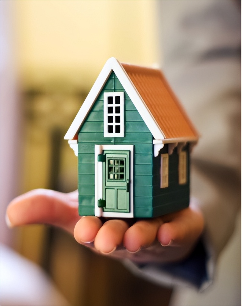 北京房产70年到期续约费用,北京商品房70年产权到期怎么办