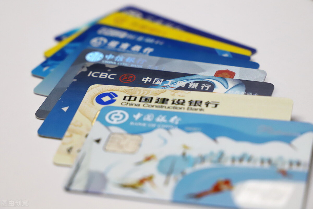 信用卡被起诉执行冻结还能协商吗,欠信用卡被银行起诉多久强制执行