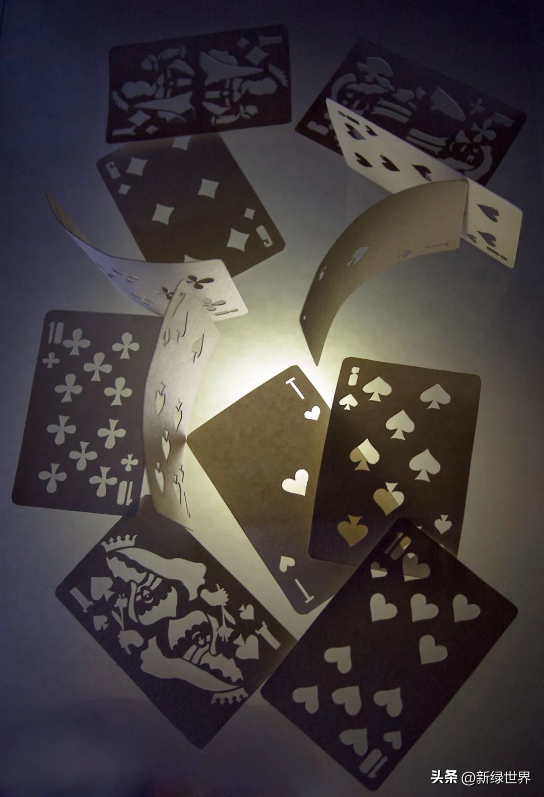 纸艺作品绘画,千变万化的纸艺术作品