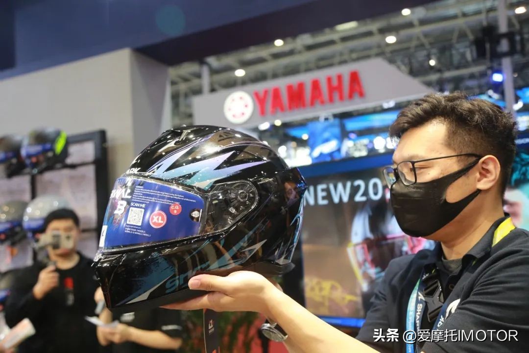 shark头盔最新款,shark大尾翼赛道盔