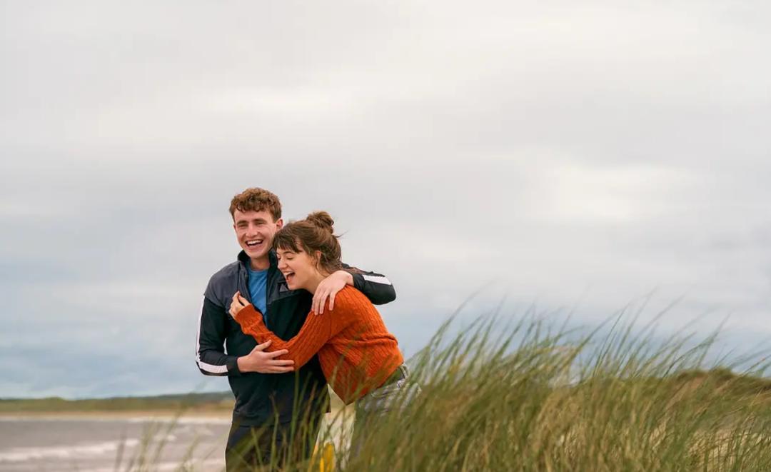 萨莉鲁尼新书,萨莉鲁尼作家