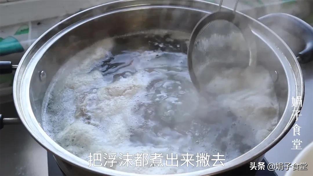 秘制酱牛肉酱香入味口感紧实细腻,家常做酱牛肉简单做法