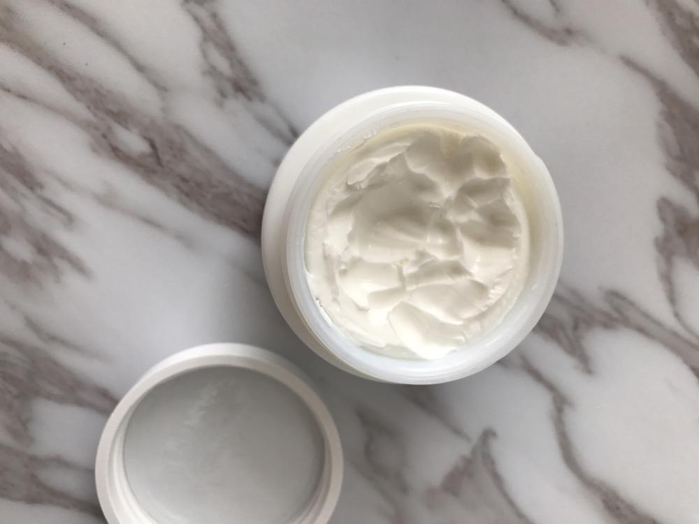 过了30岁坚持每天护肤真的会有用,六大错误护肤方式让皮肤越来越差