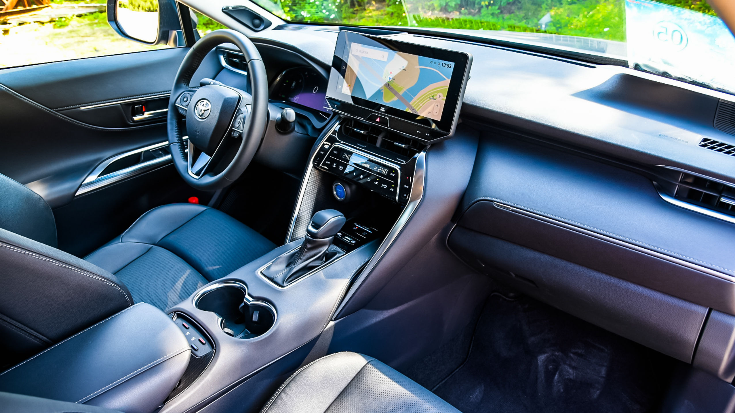 试驾丰田威飒越野视频,广汽丰田威飒两驱尊贵版试驾