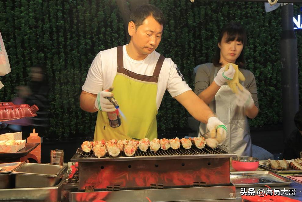 船到韩国，船长听了女人的话，遭好心女华人欺骗，损失4万5千多