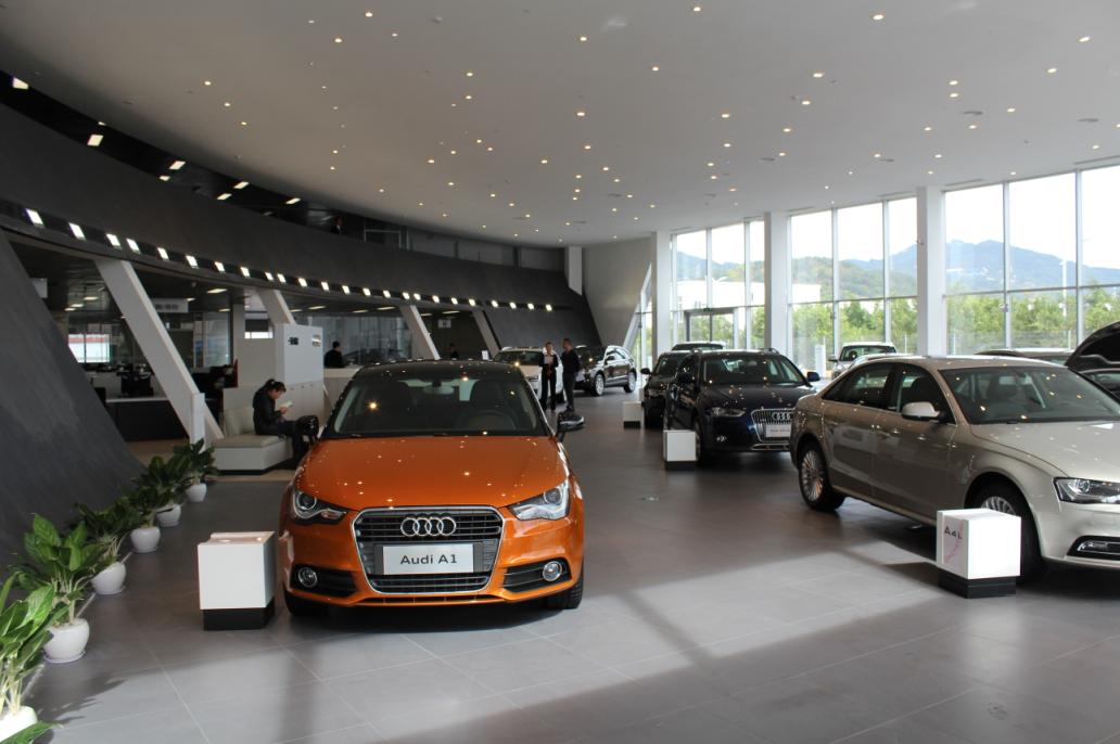 新势力车企看不起传统车企,新势力车企为什么不自己申请资质