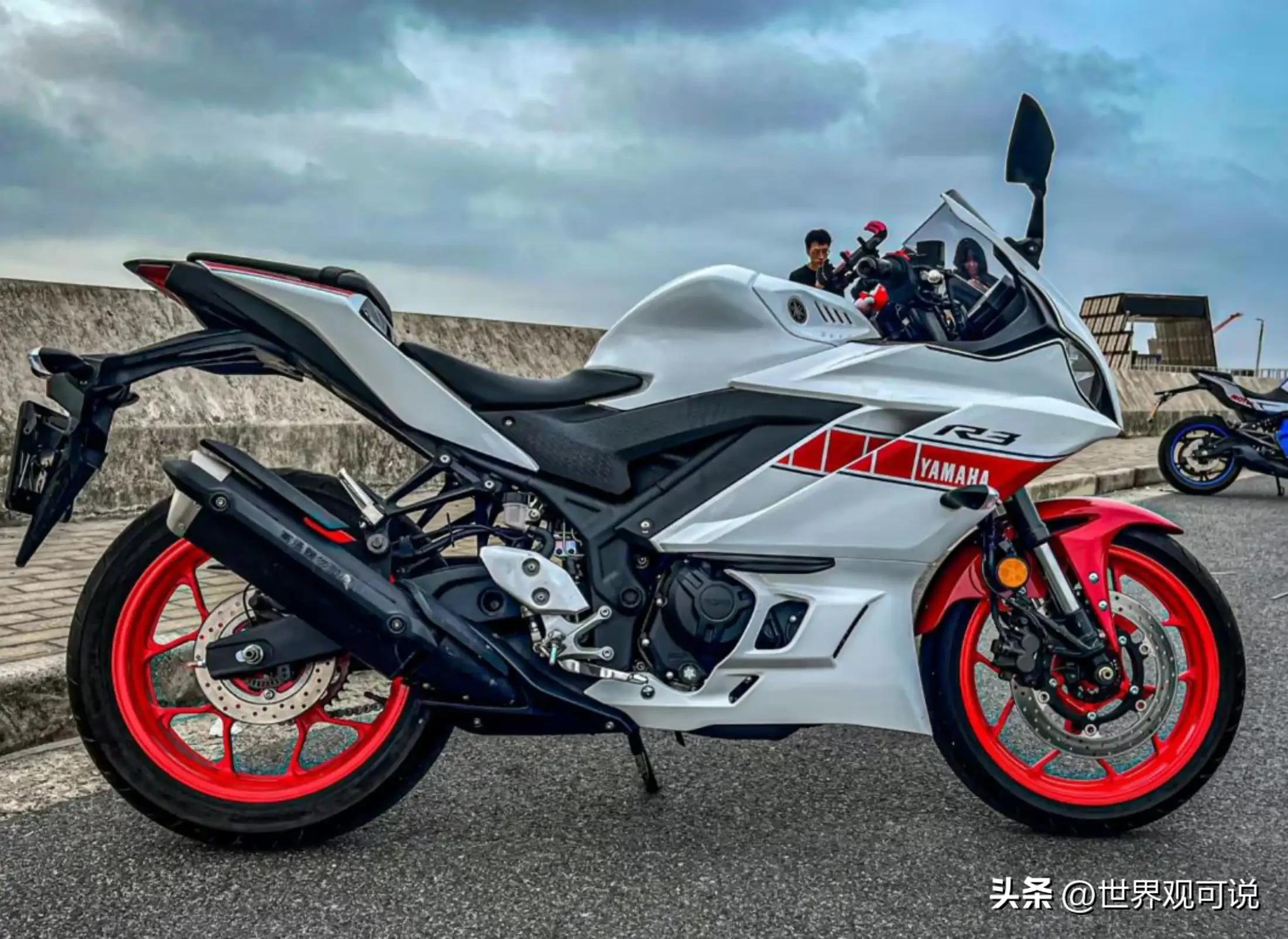 雅马哈r3梦幻岩石灰,雅马哈r3梦幻星
