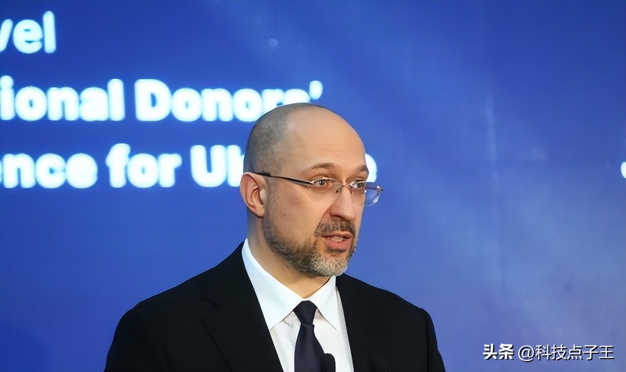 乌克兰欠美国多少武器债,乌克兰欠的军费怎么还