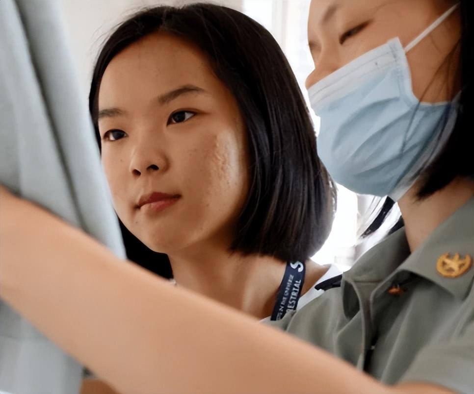 云南女孩李盈为什么要考国防科大,云南学霸李盈圆梦国防科大