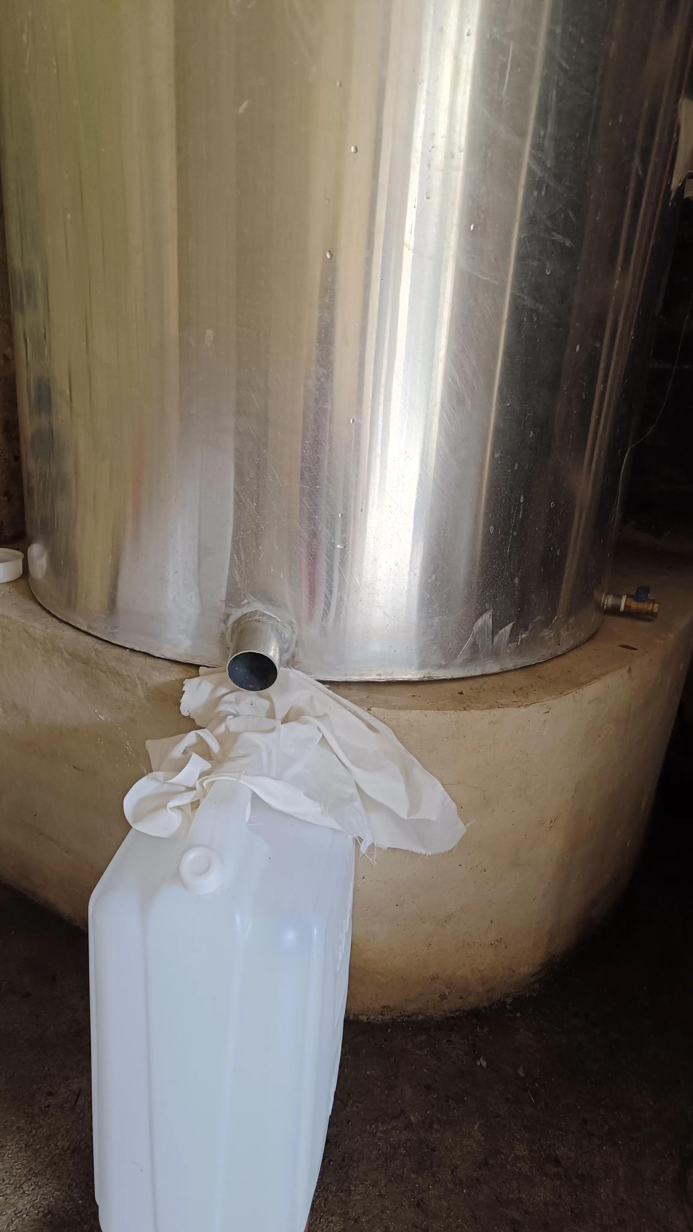 纯粮酿造茅台镇白酒,自家酿的土酒茅台