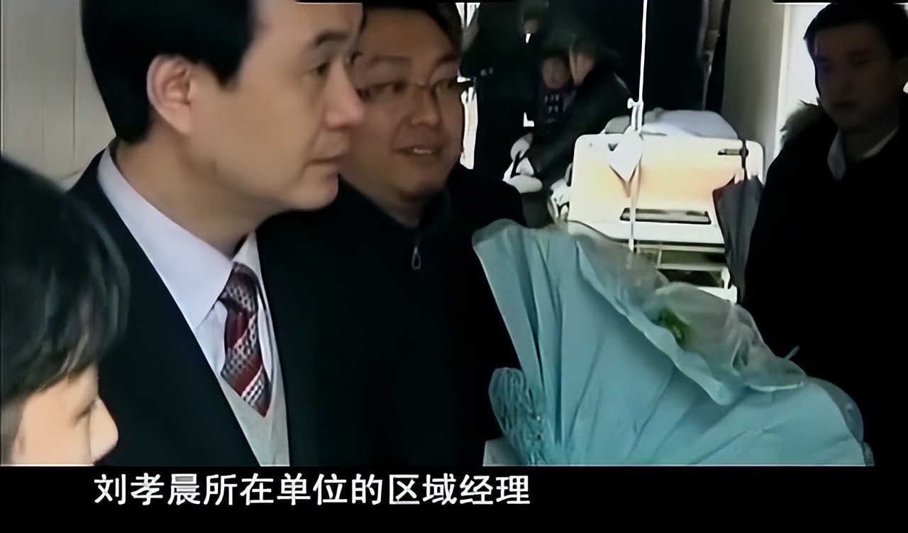 女子因为火灾毁容,女子因火灾而毁容