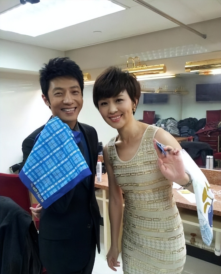 欧阳夏丹：从桂林走出的央视著名主持人，为何46岁仍未婚