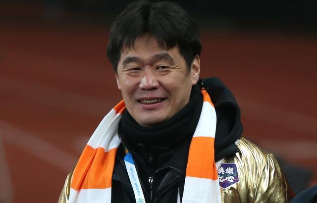 归化球员真能拯救中国足球吗,靠归化球员能拯救中国足球吗