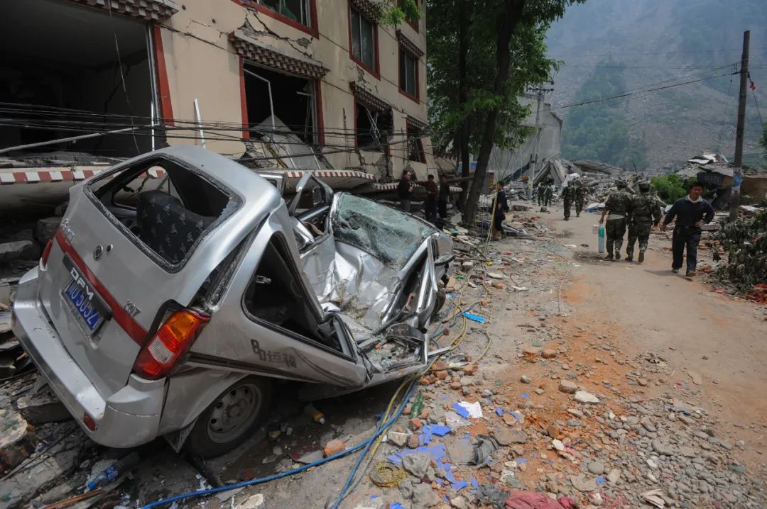 汶川地震15周年记录图片,汶川地震这些画面让人噙满泪水