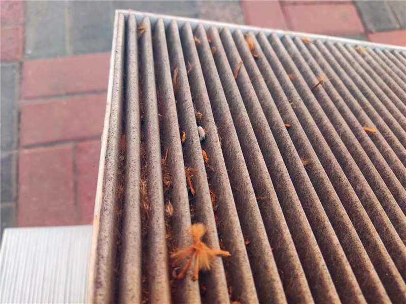 更换空调滤芯时怎么摘下手套箱,更换空调滤芯大概多少钱