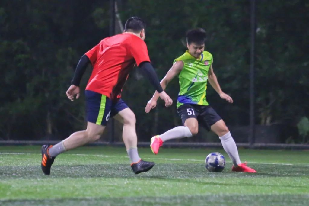 一起足球一起公益,一起为中国足球添砖加瓦