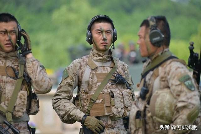 我是特种兵退役十年,我是特种兵13年后重回部队