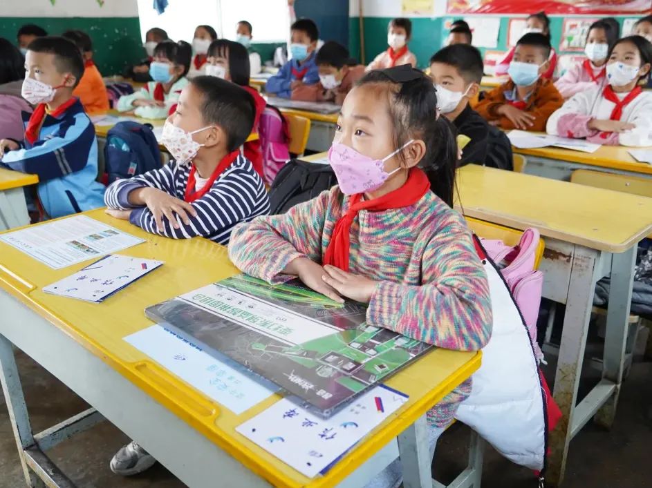 高铁爱路护路宣传视频,铁路爱路护路宣传视频昆明