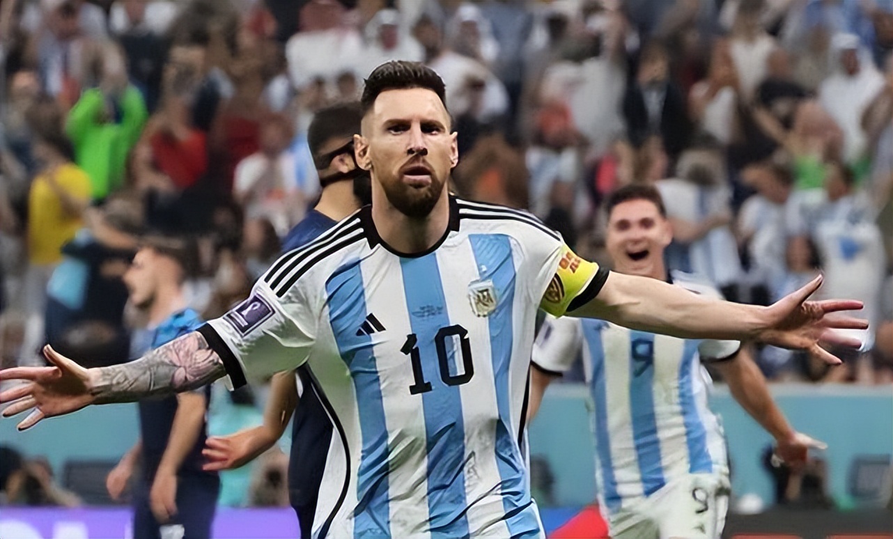 姆巴佩罚丢点球巴黎人反应,姆巴佩遭凶狠飞铲