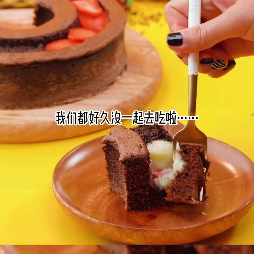 雨夜初替@DOU+小助手