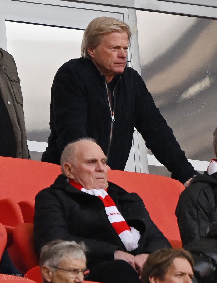 拜仁卡恩下课,卡恩告别拜仁