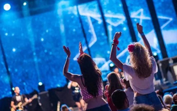 “*魔色**”马登毅：3小时能让女性甘愿开房送钱，成功1个烫1个烟疤