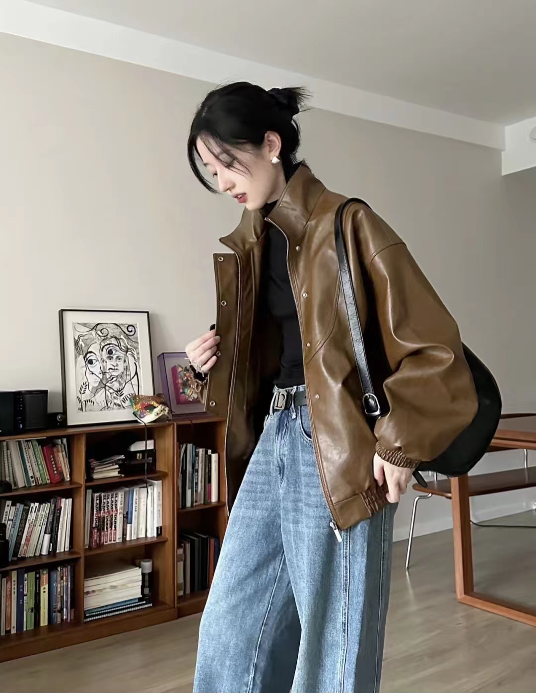 皮衣怎么搭配衣服女秋冬,2020洋气套装皮衣