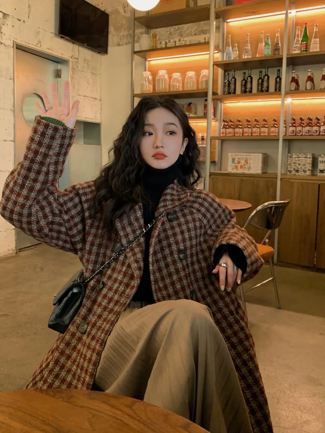 新店一年翻5倍，神仙伴侣开的淘宝店长啥样？