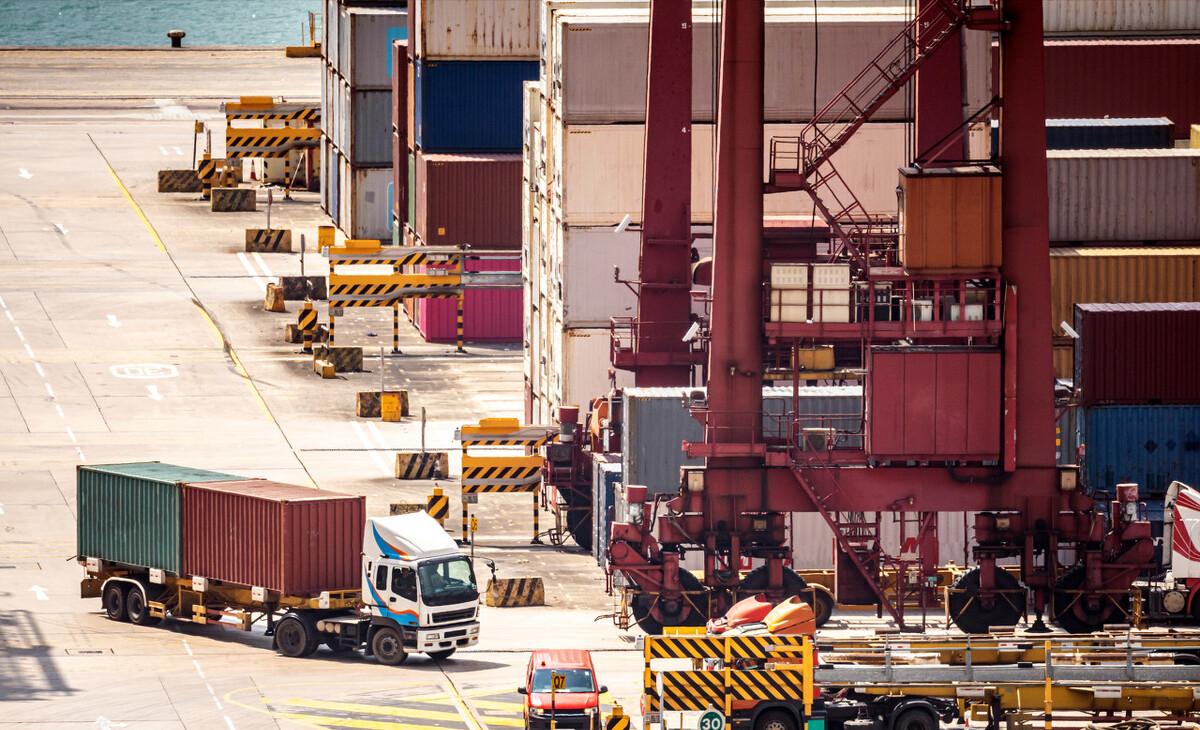 快递寄往国外怎么寄,快递寄往海外需要什么流程