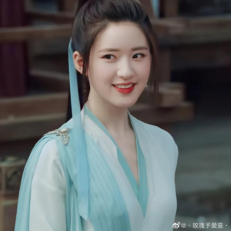 且试天下杨洋赵露思片段,且试天下杨洋赵露思合照