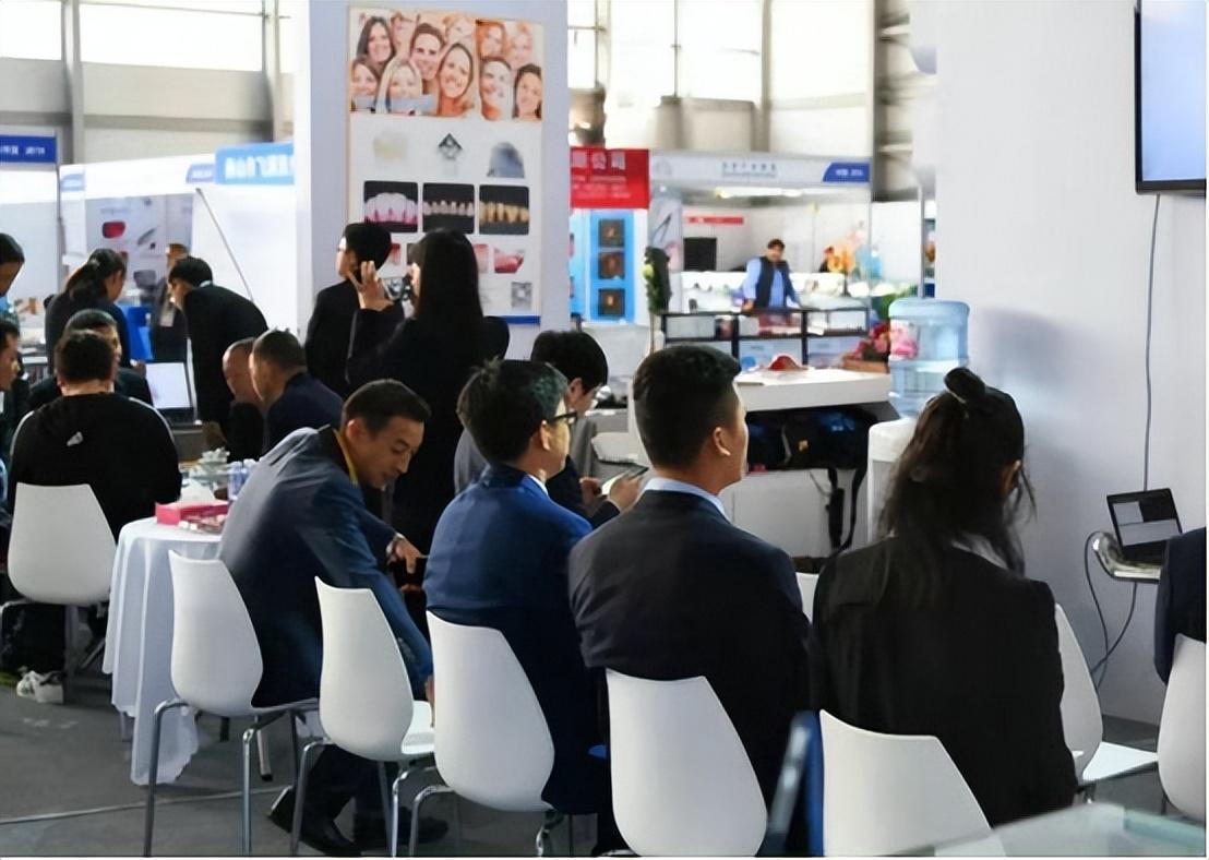 许晨阳离开北大留下三句话是什么,许晨阳离开北大的数学之美原因