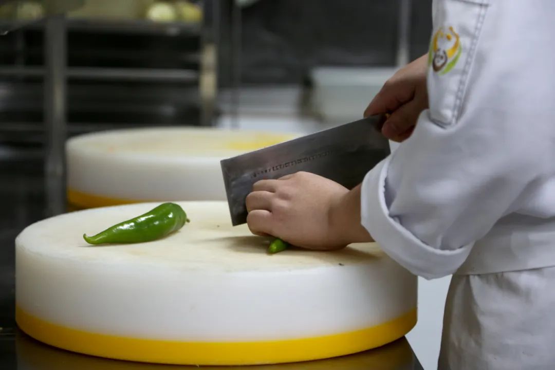 为什么选择厨师专业学校,为什么选择做餐饮行业