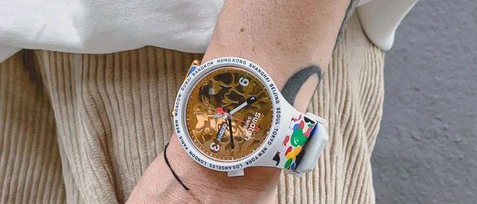 年轻人戴什么表比较合适,年轻人戴机械表还是智能表