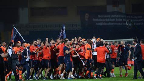 吴少聪加盟伊斯坦布尔首秀,吴少聪加盟伊斯坦布尔宣传片