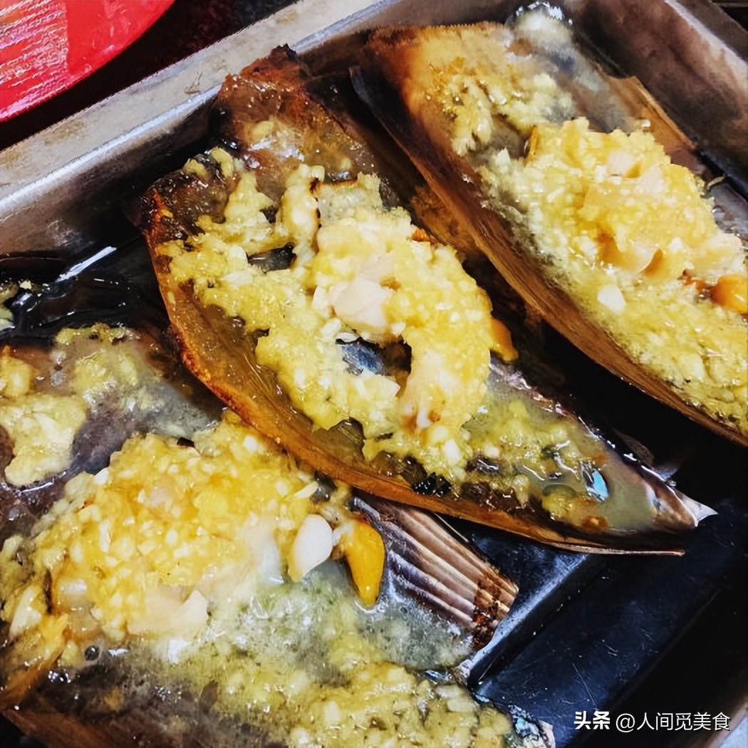 3个重庆小伙高考后来海南玩,点了一桌子菜,结账时确认3遍不敢信