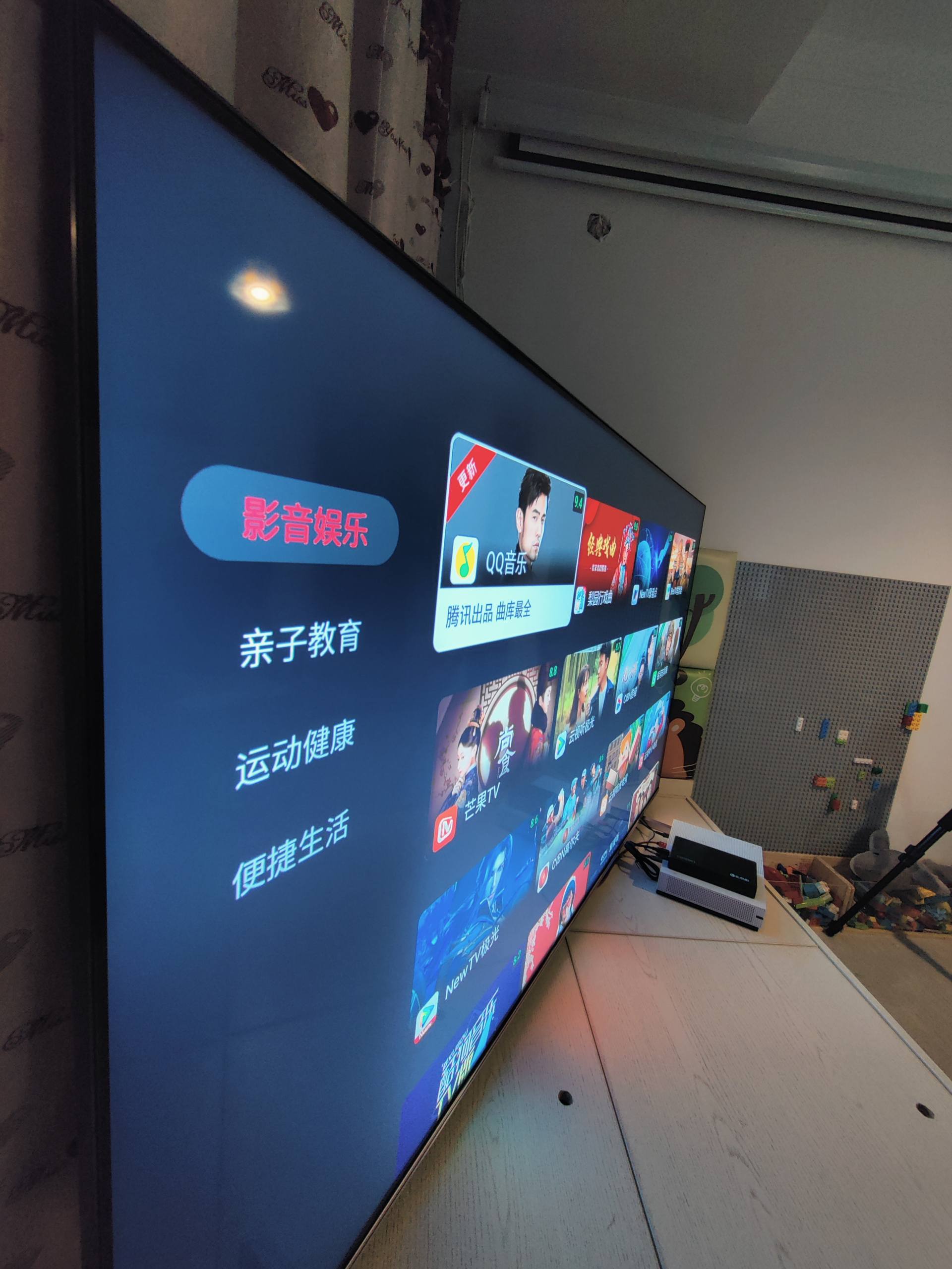 海信u8h75寸电视评测,海信电视最顶尖的型号