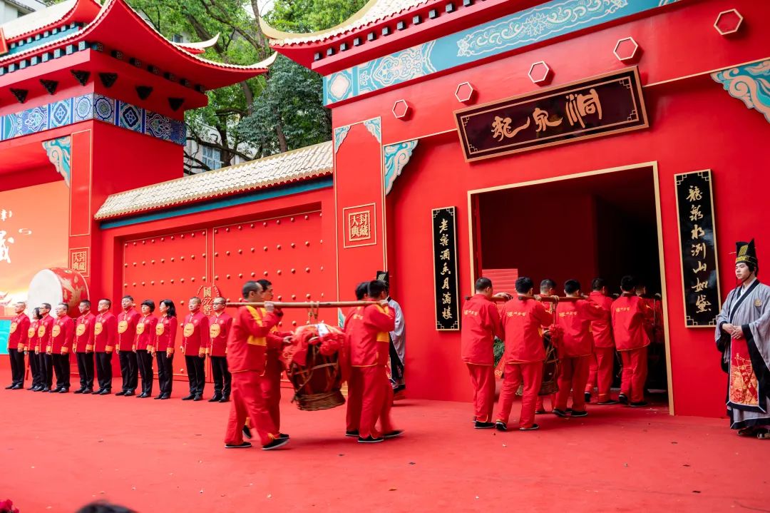 泸州老窖宣布推出国窖派国窖1573,泸州老窖国窖1573封藏定制壹号