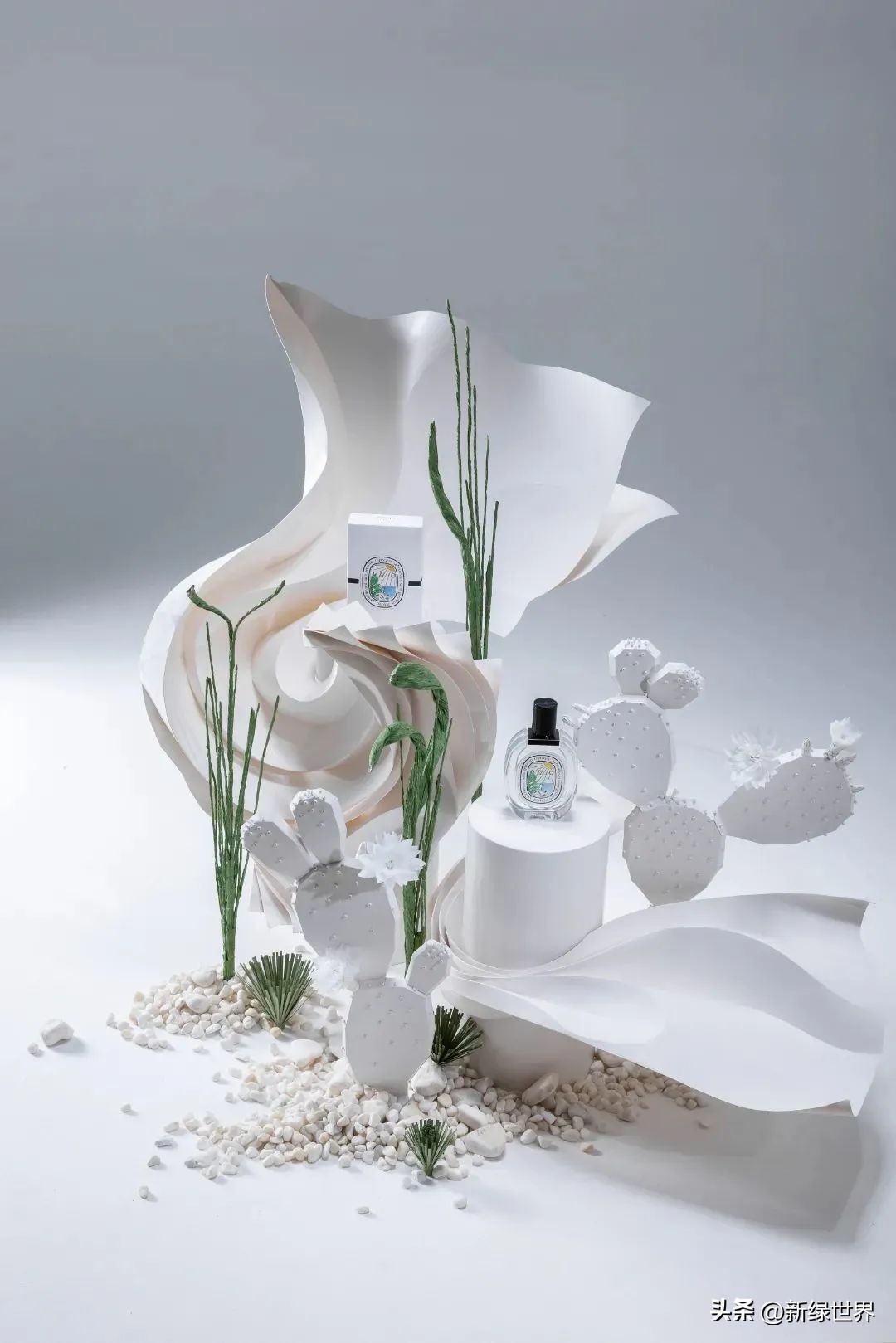 纸艺作品绘画,千变万化的纸艺术作品