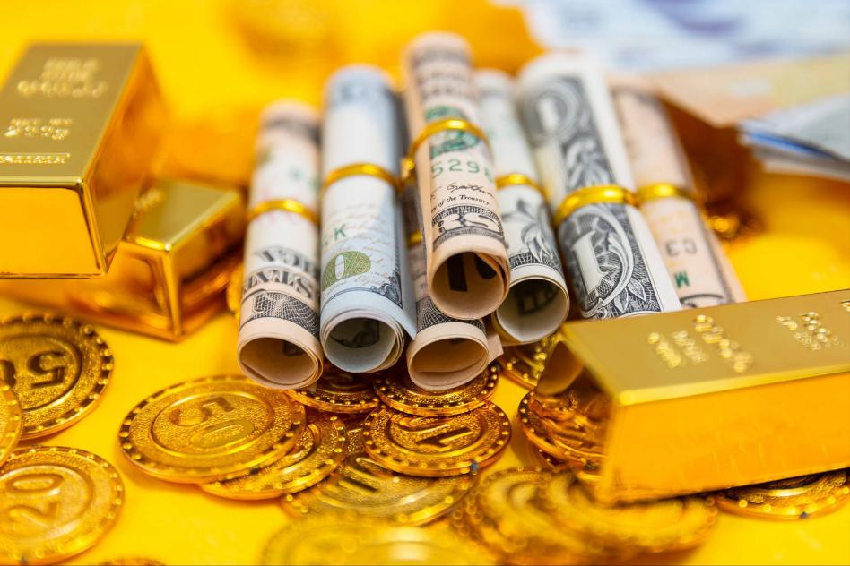 美国发行33万亿美债怎么还,美债面临违约耶伦却拒绝承诺还钱