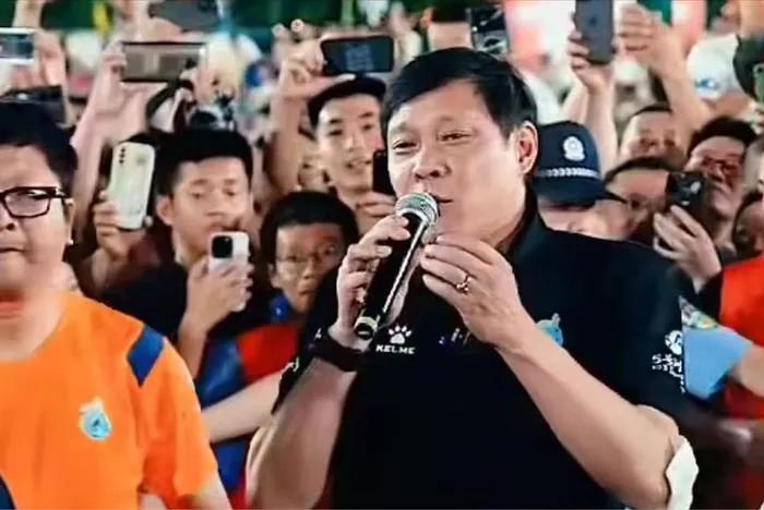 贵州村超喊话范志毅,范志毅为什么让人尊敬