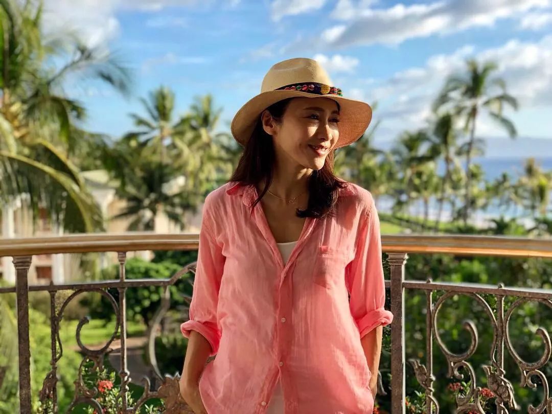 香港冻龄女神,香港冻龄女星出席活动谈保养