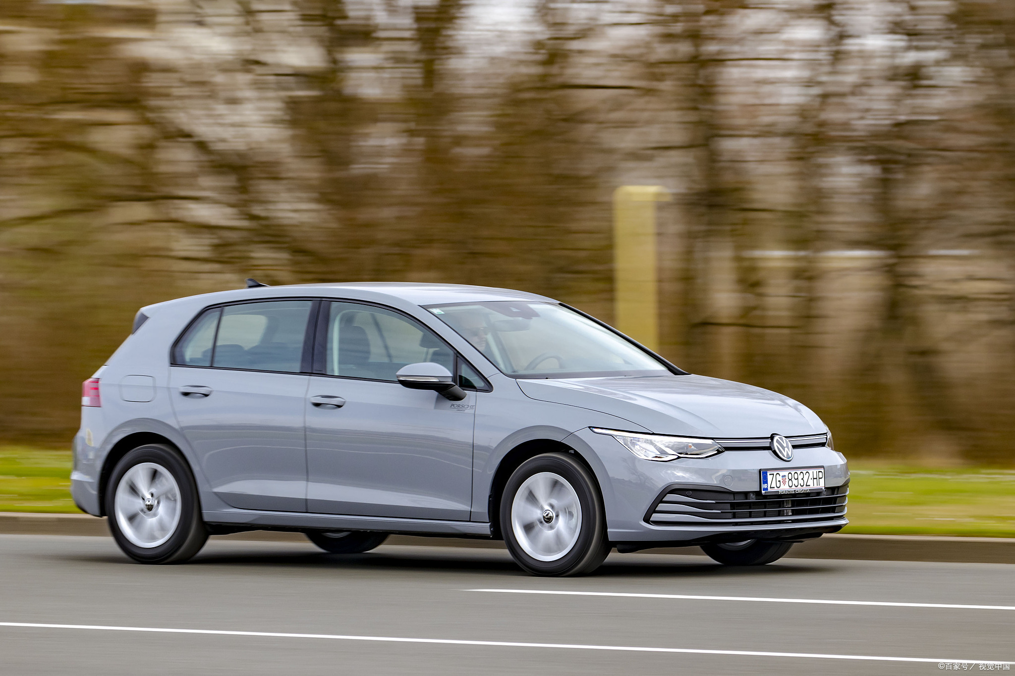 大众高尔夫敞篷动力提升,大众高尔夫230和280动力差距